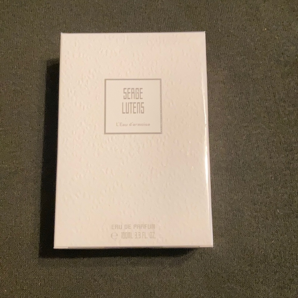 Serge Lutens L’Eau d’armoise